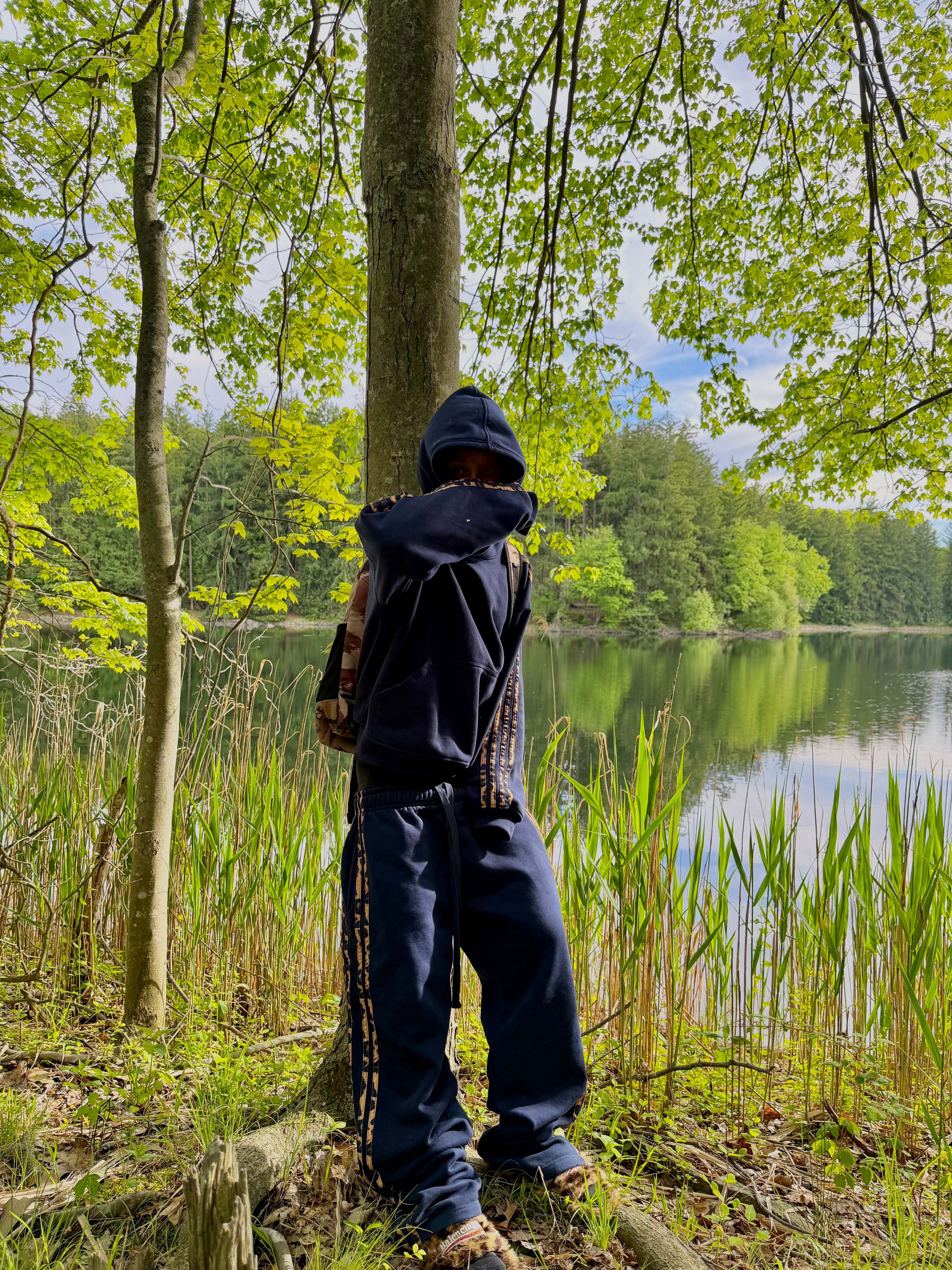 Navy Noire Hoodie – v2byVelare